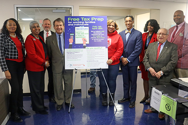 TEST Free Tax Prep Program Kicks-Off at Mount Vernon Career Center  (2)